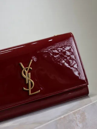Kate 9.4 in Patent Leather Bag 364021