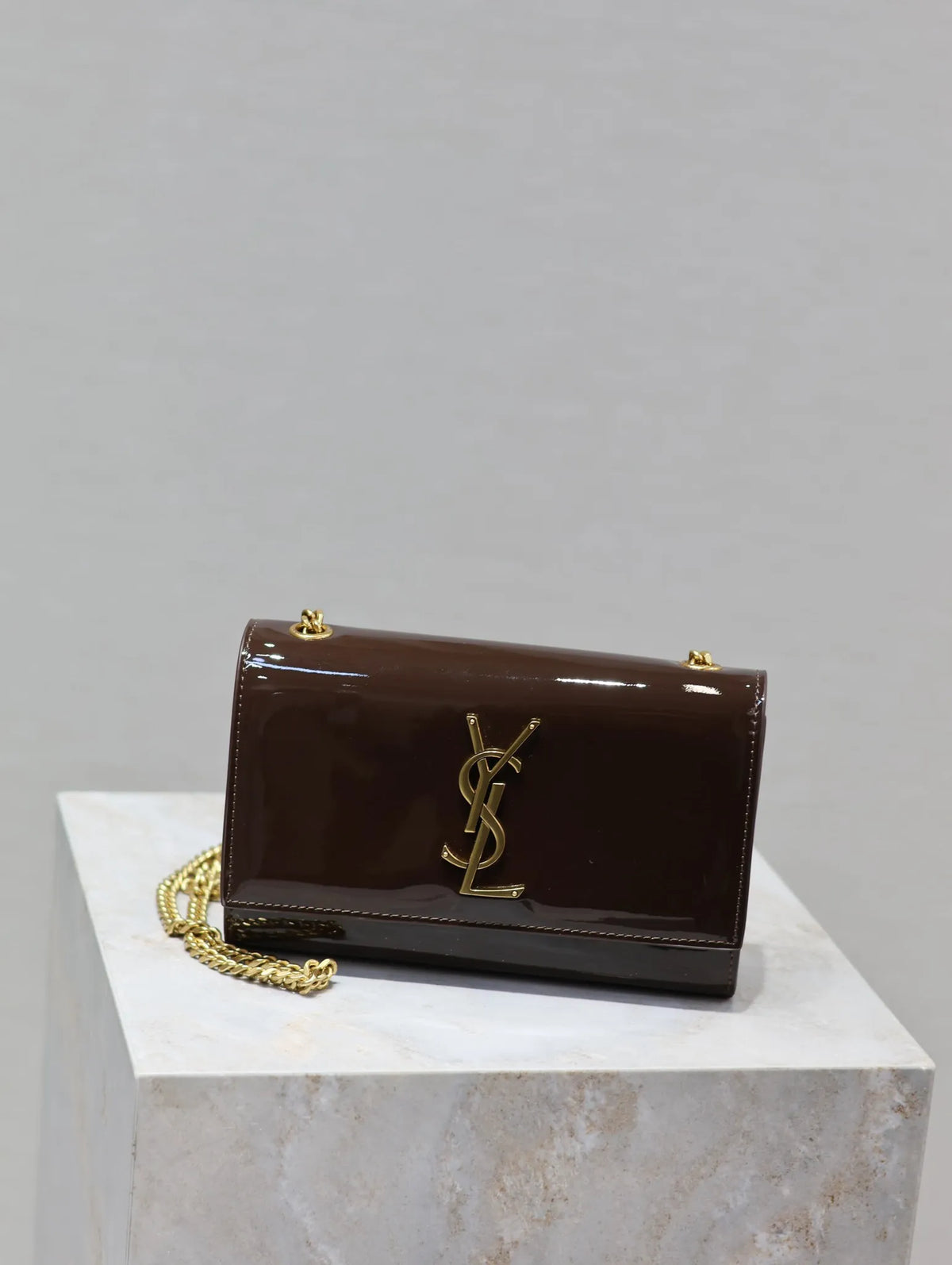Kate Patent Leather 7.9 in Shoulder Bag 469390