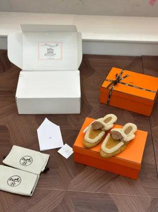 Kelly Mini Wool Slippers 255355