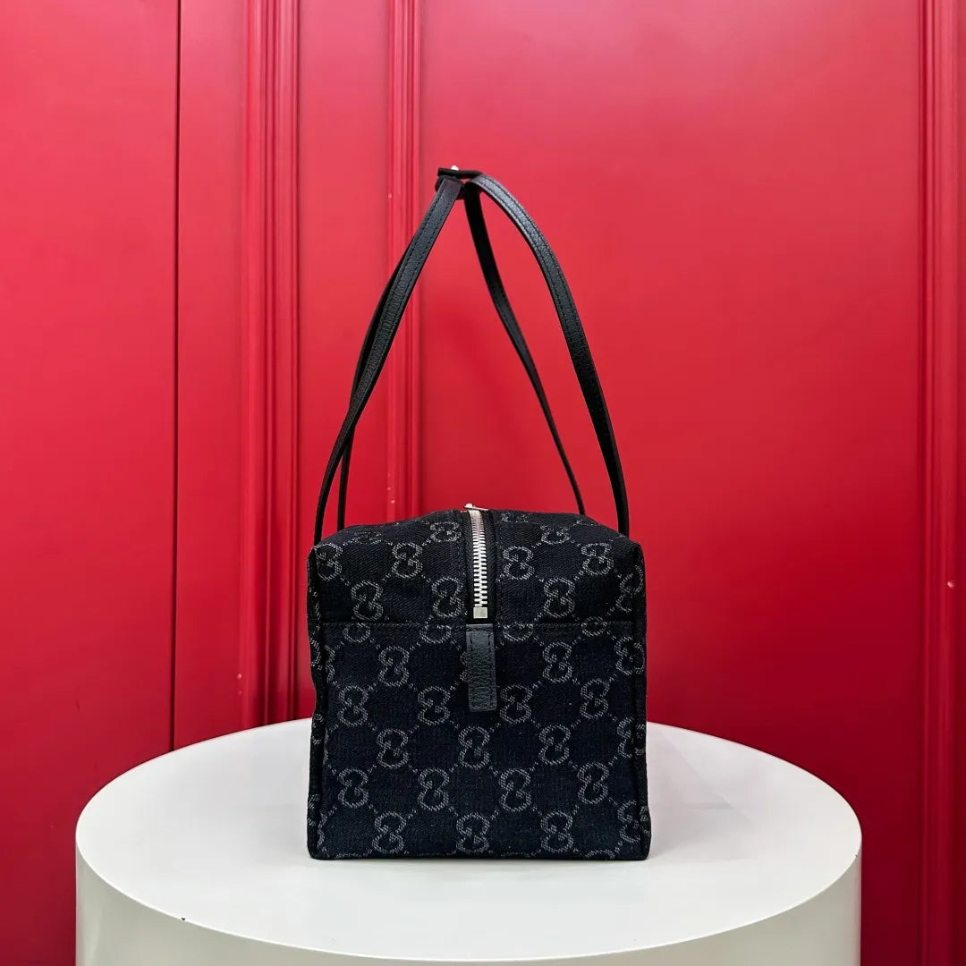KISSY BOOM 11.4 in Boston Bag 875228