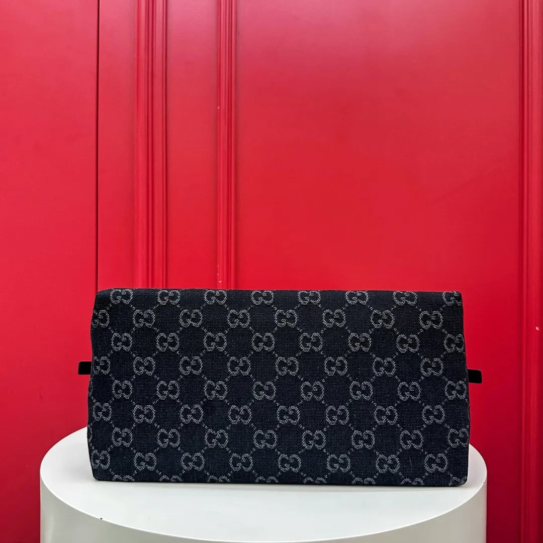 KISSY BOOM 11.4 in Boston Bag 875228