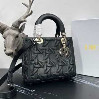 Lady 9.4 in Handbag 0565