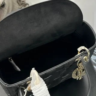 Lady 9.4 in Handbag 0565