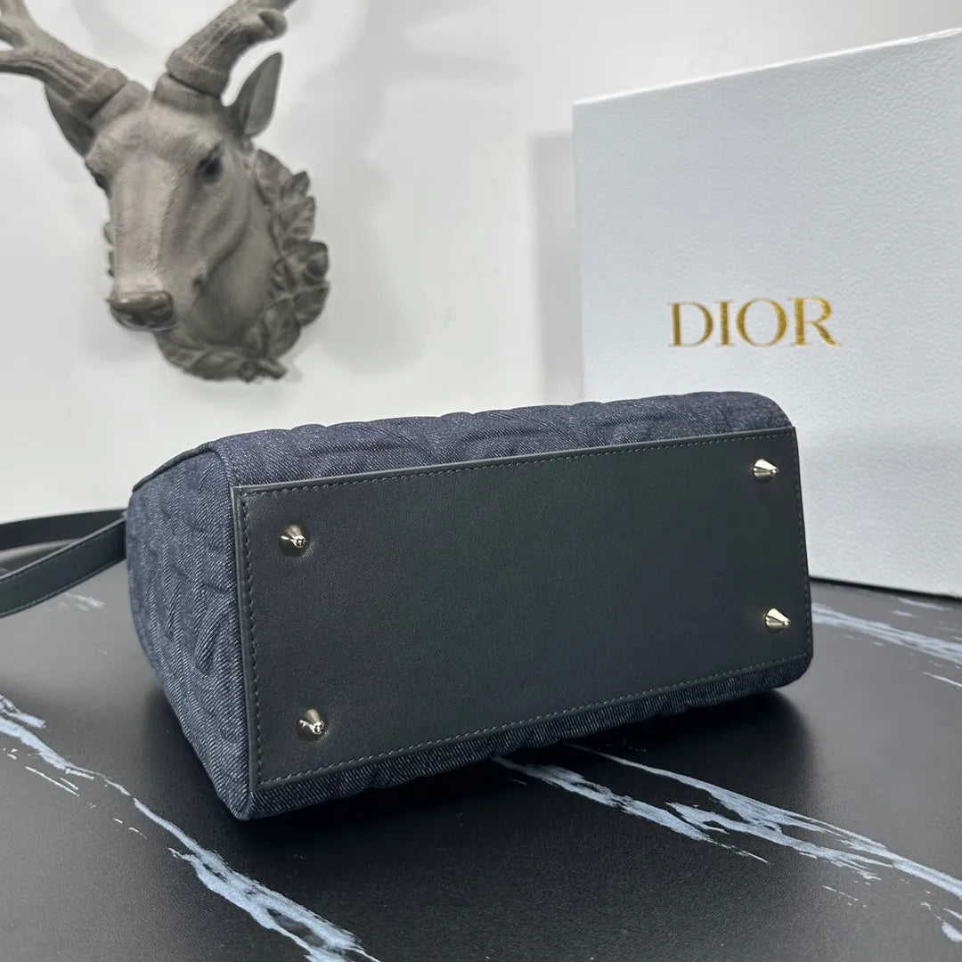 Lady Dior 9.4 in Cannage Denim Bag 0565