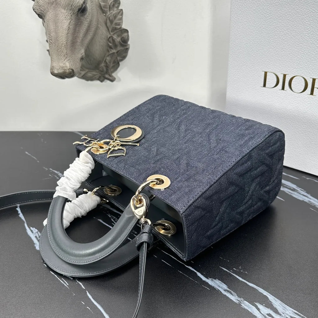 Lady Dior 9.4 in Cannage Denim Bag 0565