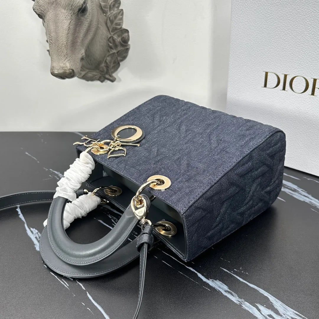 Lady Dior 9.4 in Cannage Denim Bag 0565