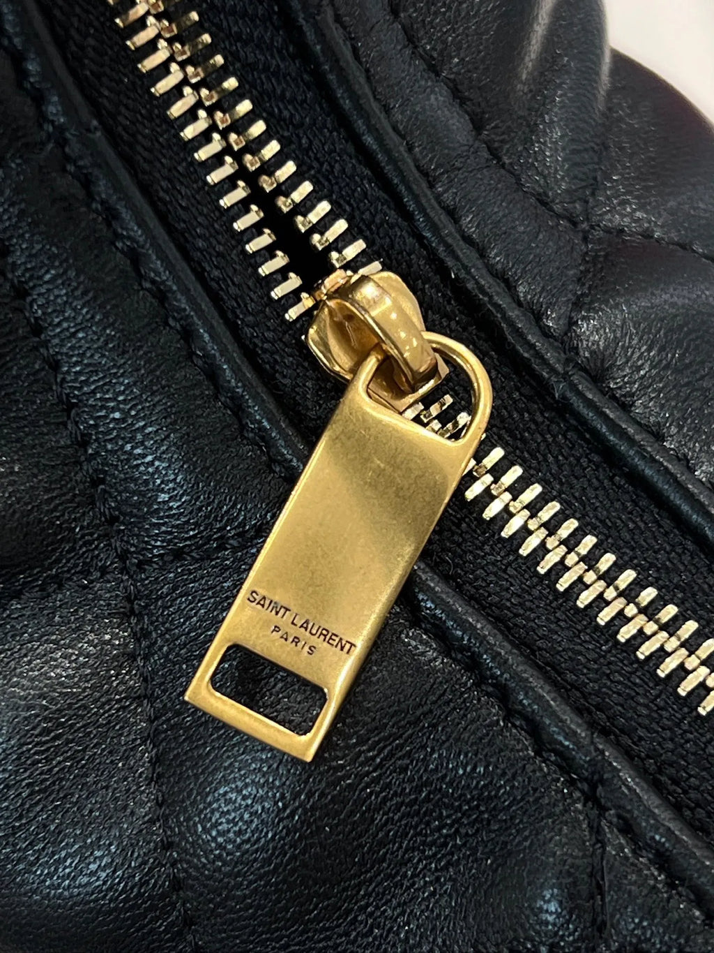 LANDISE Quilted Nappa Leather Handbag 112526