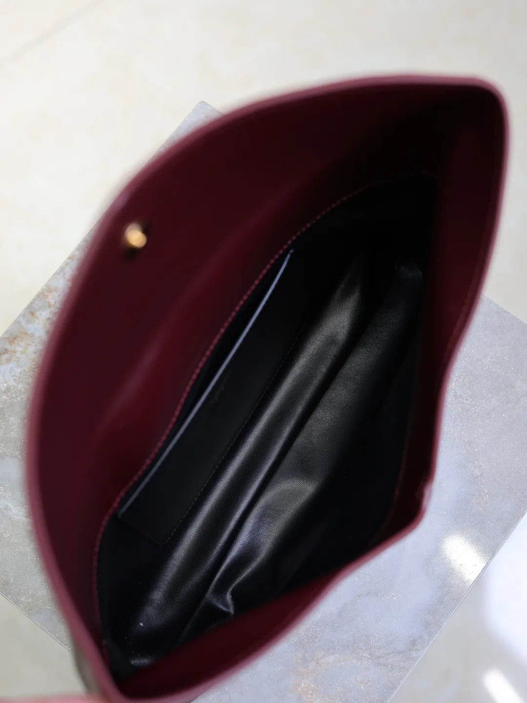 LE 11.6 in Envelope Lambskin Clutch Bag 769307