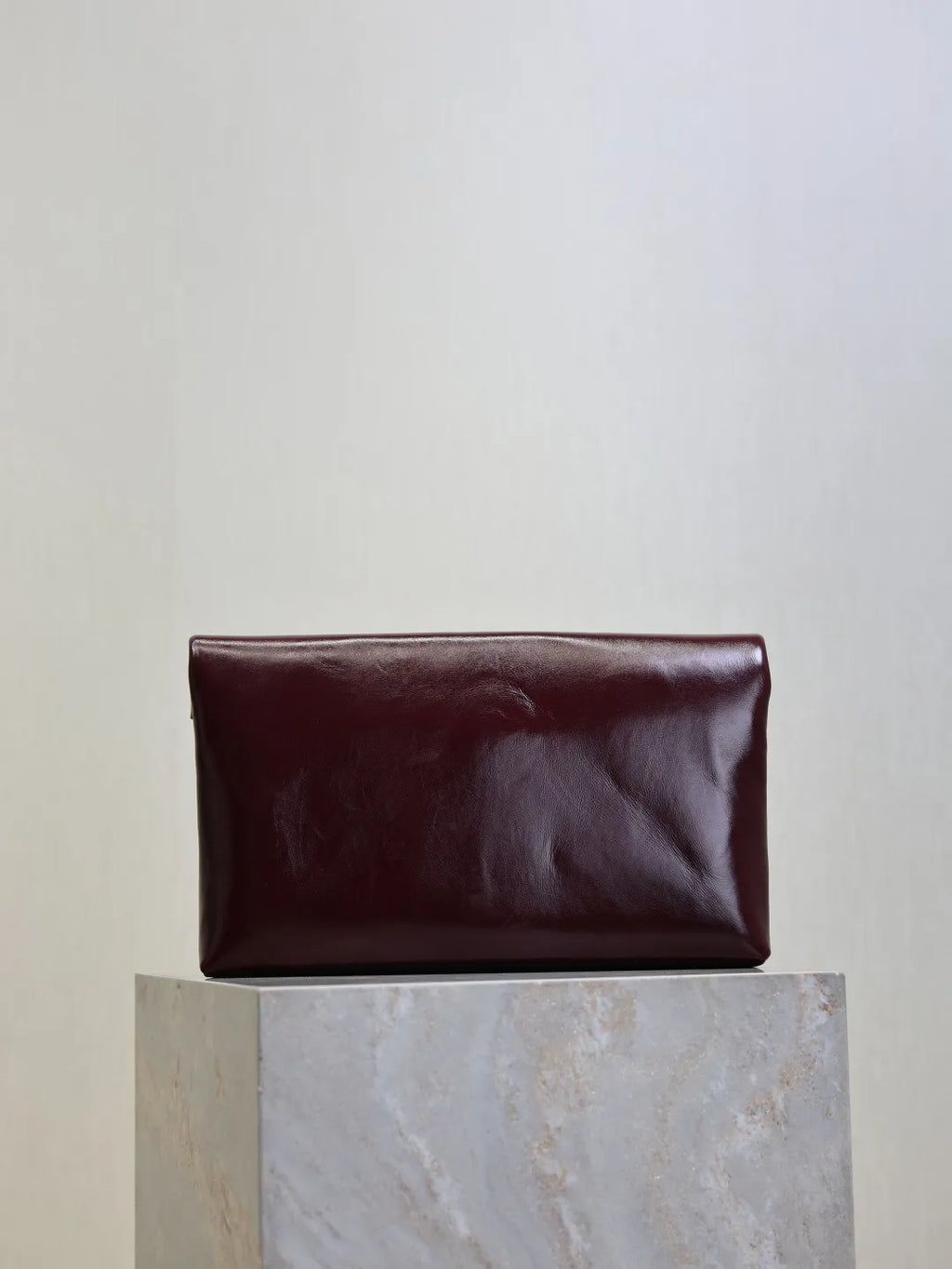 LE 11.6 in Envelope Lambskin Clutch Bag 769307