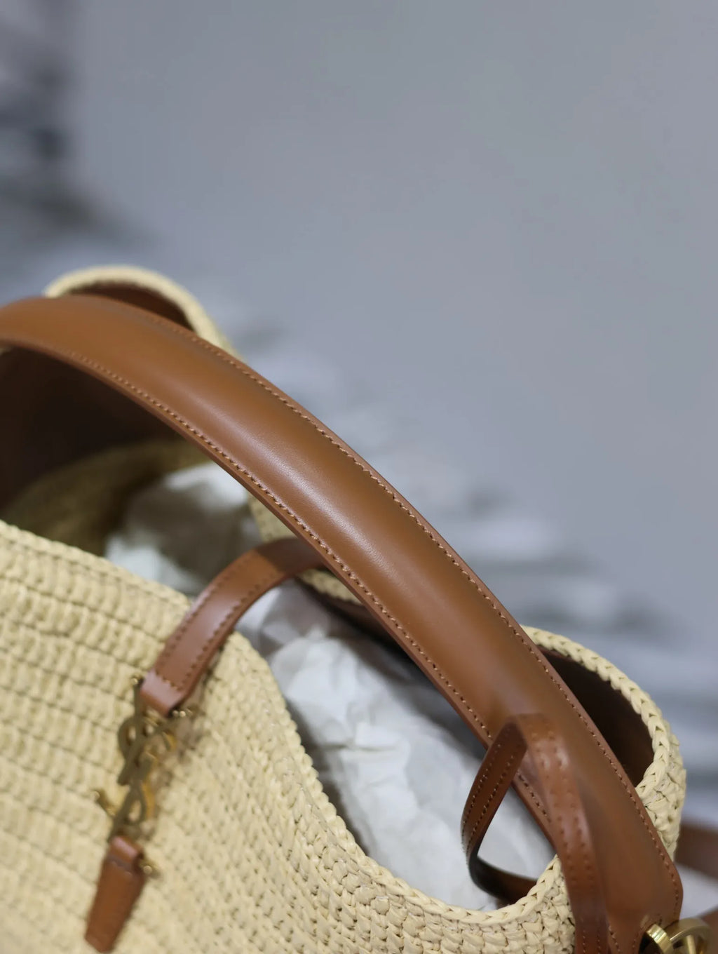 LE 37 Raffia Leather 7.9 in Bucket Bag 742828