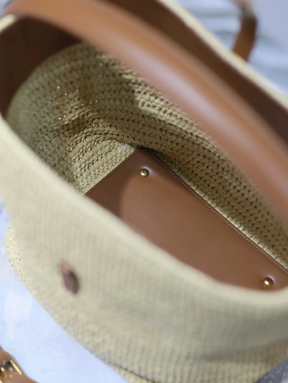 LE 37 Raffia Leather 7.9 in Bucket Bag 742828