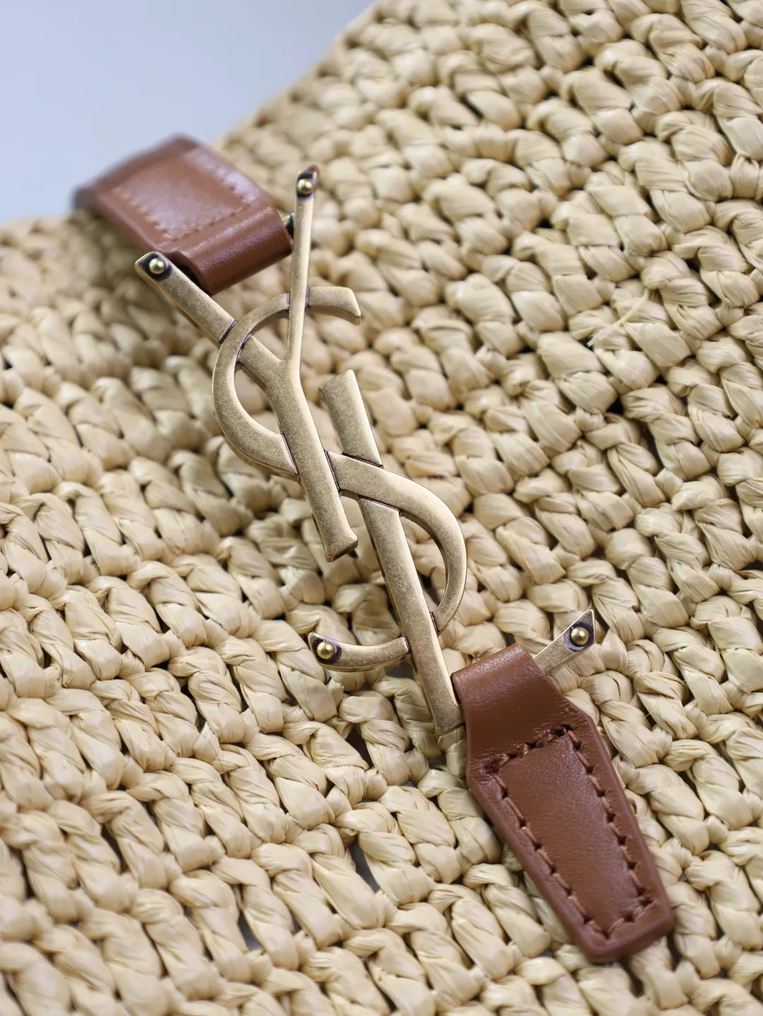 LE 37 Raffia Leather 7.9 in Bucket Bag 749036
