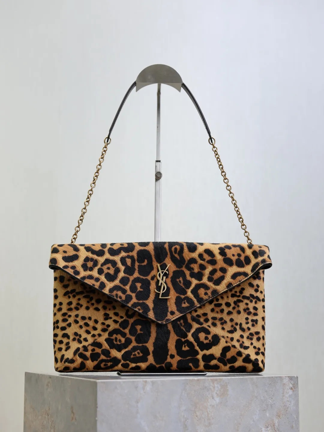 LE Envelope 11.6 in Chain Clutch 769307