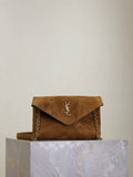 LE Envelope 7.5 in Leopard Print Leather Bag 819271
