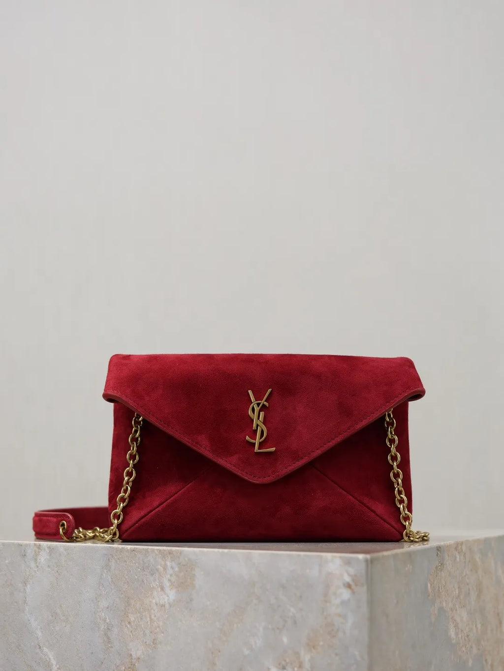 LE Envelope Leopard Print 7.5 in Leather Chain Clutch 819271