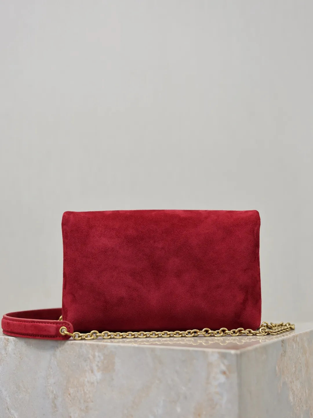 LE Envelope Leopard Print 7.5 in Leather Chain Clutch 819271