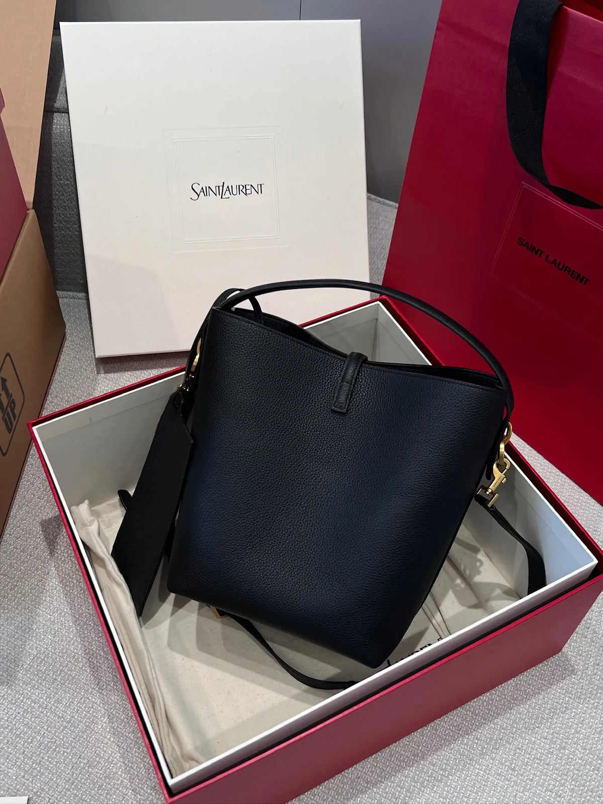 LE37 Large Deerskin Bucket Bag 112553