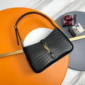 Le5A7 9.8 in Embossed Leather Underarm Bag 657228.Zx
