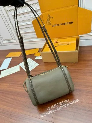 Leather 10.2 in Handbag M26360