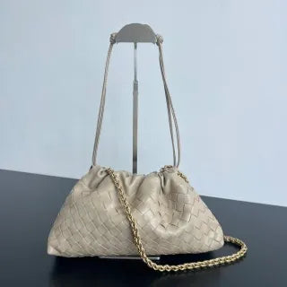 Leather 13 in Handbag 839394