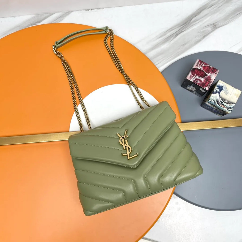 Leather 9.1 in Shoulder Bag 494699.ZX