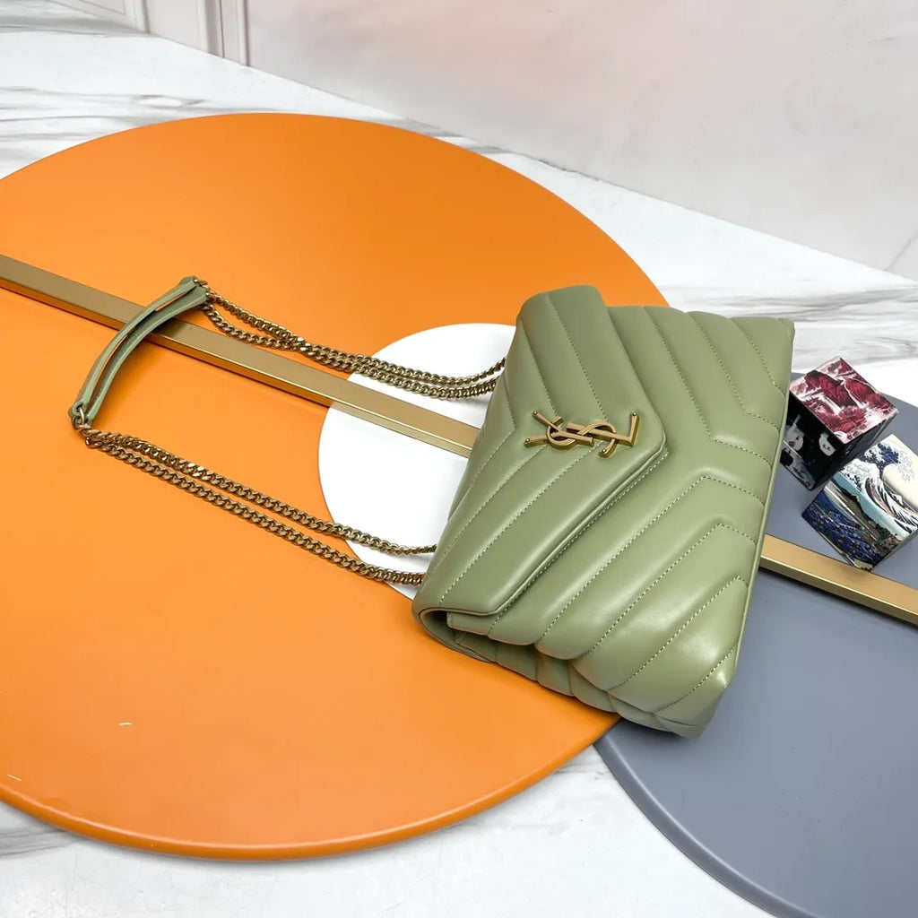 Leather 9.1 in Shoulder Bag 494699.ZX
