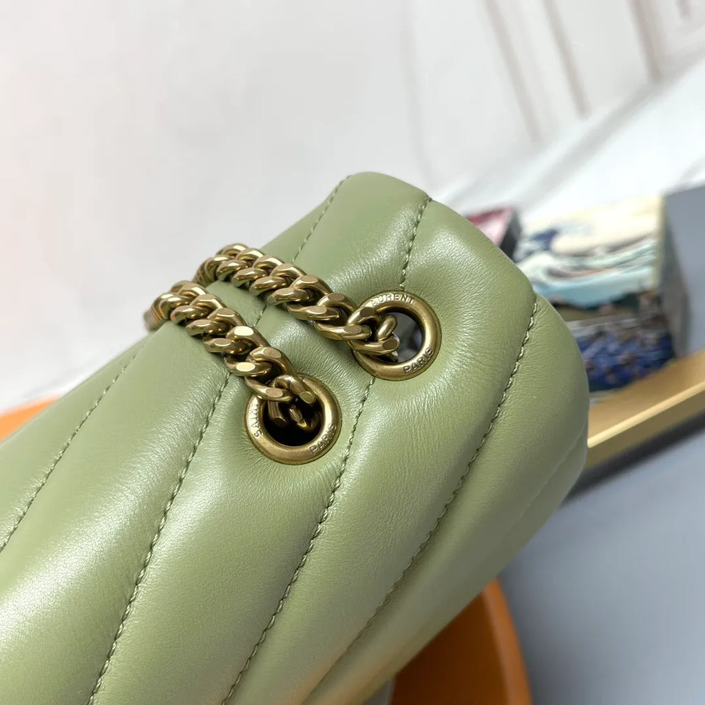 Leather 9.1 in Shoulder Bag 494699.ZX