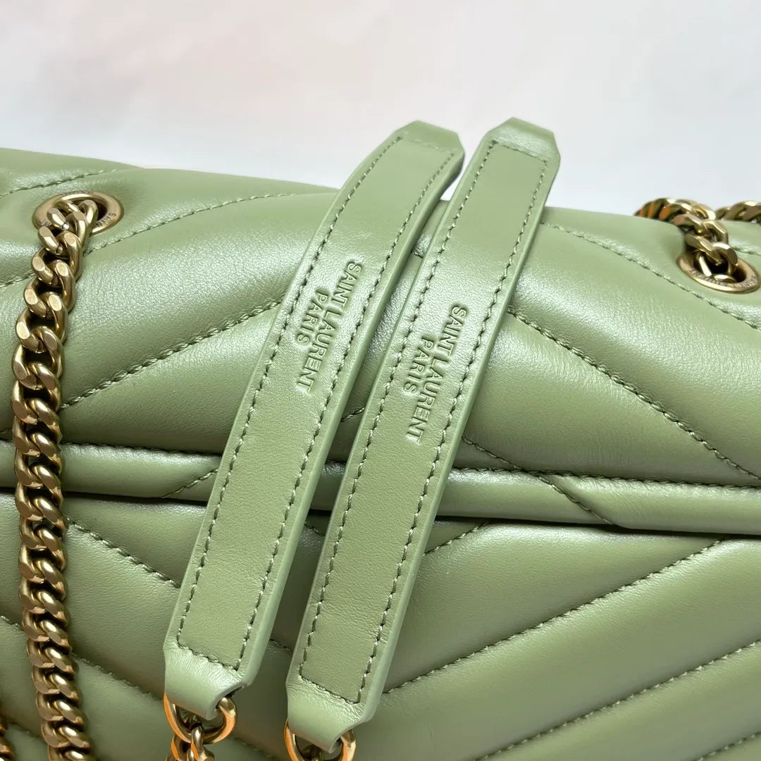 Leather 9.1 in Shoulder Bag 494699.ZX