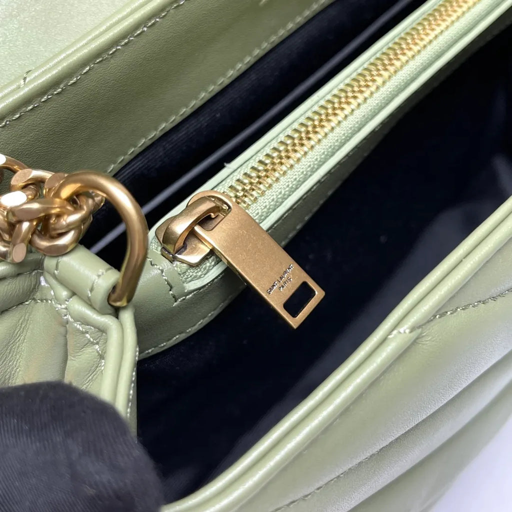 Leather 9.1 in Shoulder Bag 494699.ZX