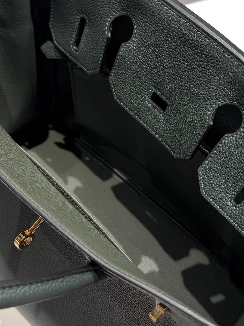 Leather Handbag 61 Pine Green Vert Amande