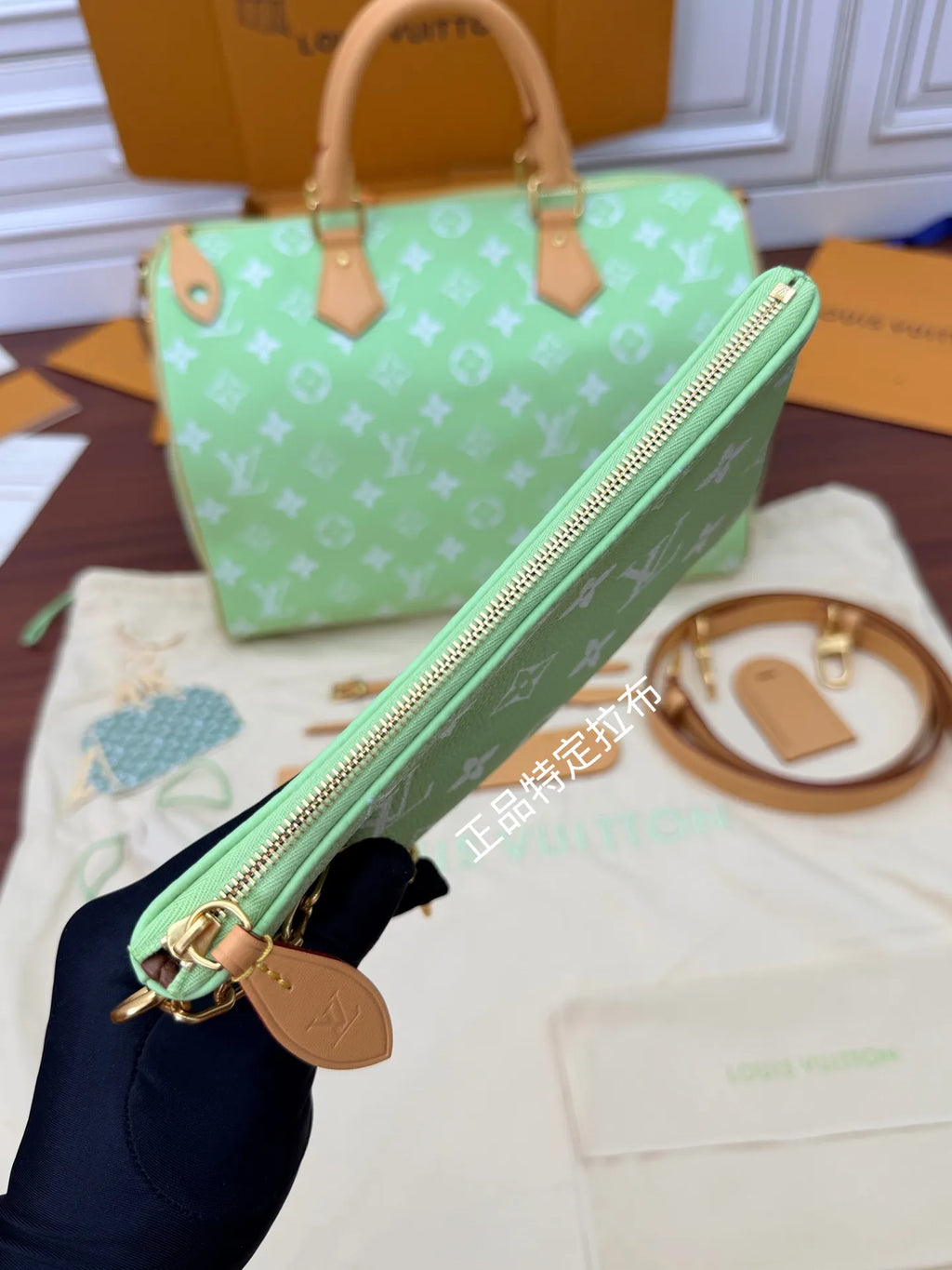 Leather Handbag Shoulder Bag M13921 1681980