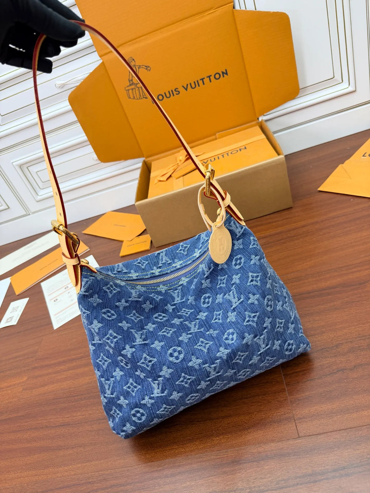 Leather Handbag Shoulder Bag M27329 135624