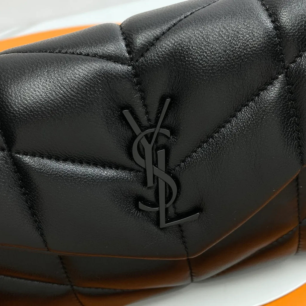 Les Blanche 9.1 in Quilted Lambskin Bag 620333.Zx