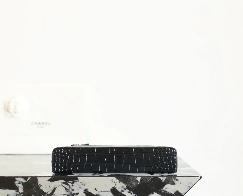 LIFE* 660 Autumn/Winter Chain Clutch Bag Crocodile Leather R-291