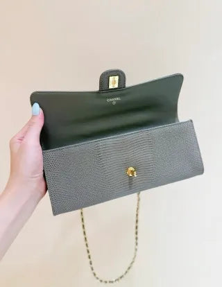 Lizard-Embossed Leather 9.8 in Handbag 26A