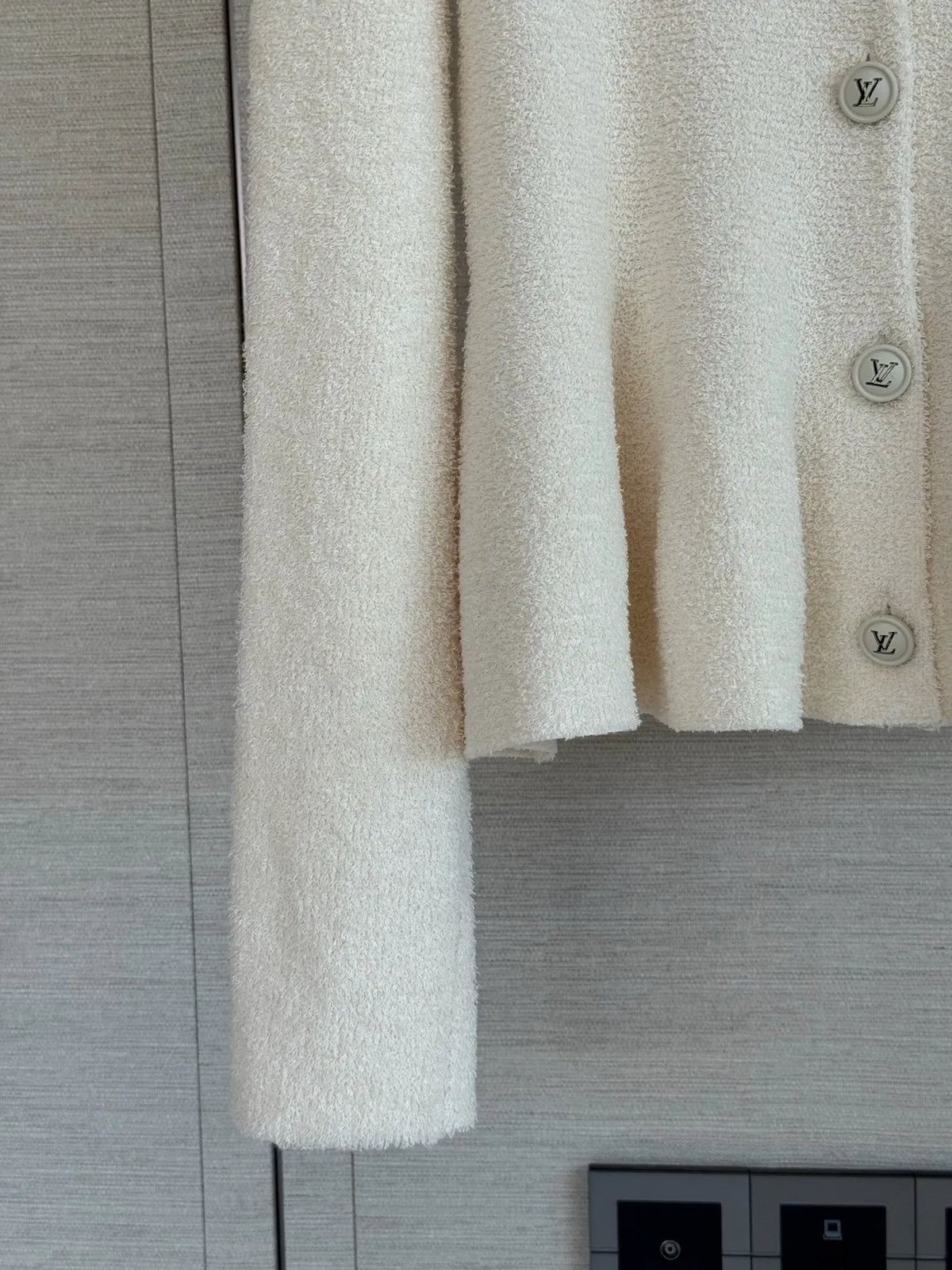 LOU Women's Lou Cardigan