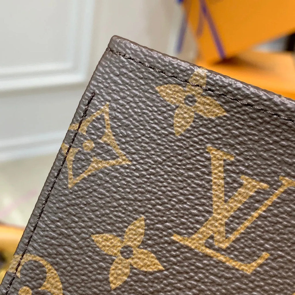 LOU Women's Lou Pochette Voyage