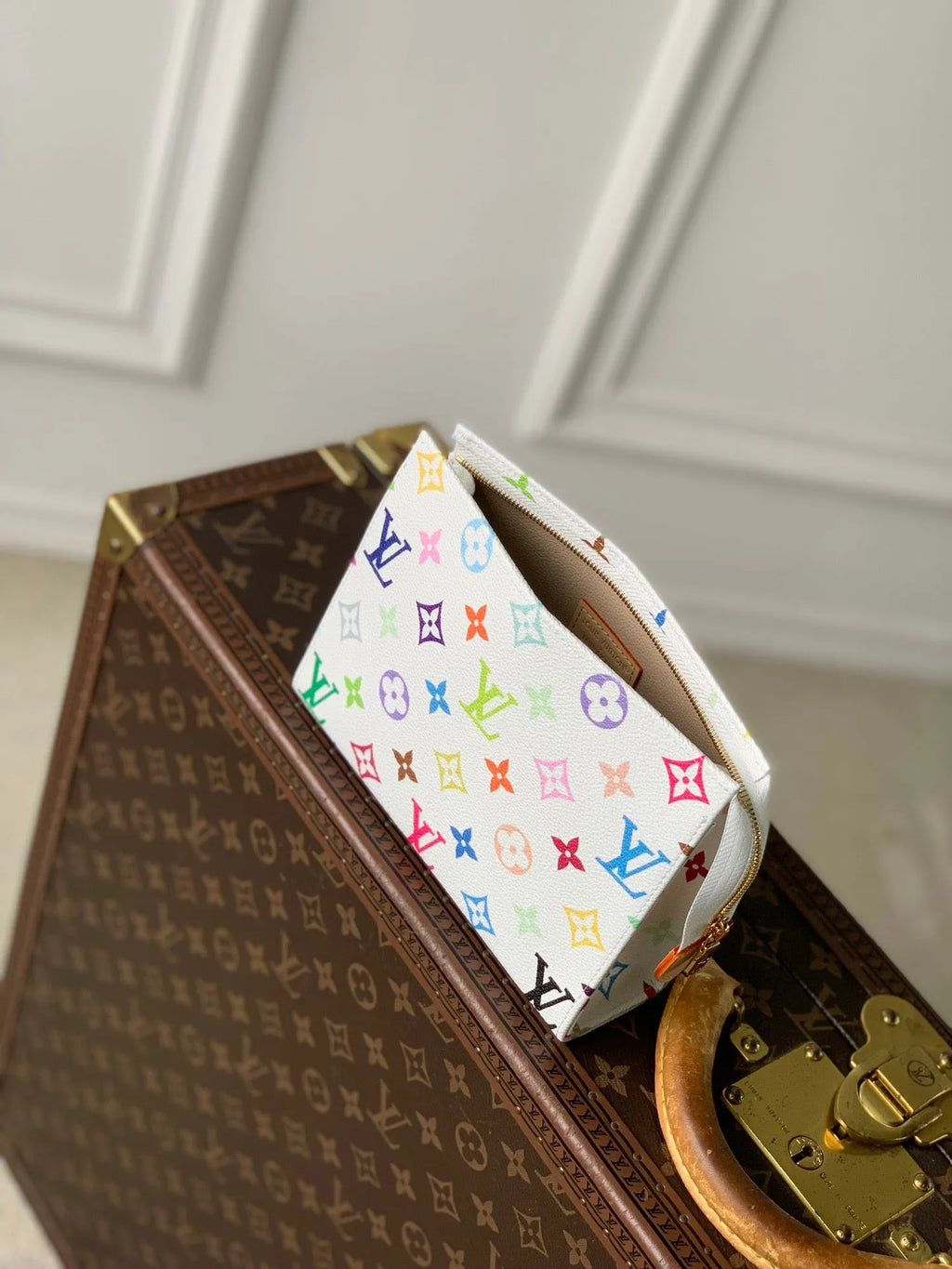 LOU Women's Lou x Murakami 19 Toiletry Pouch