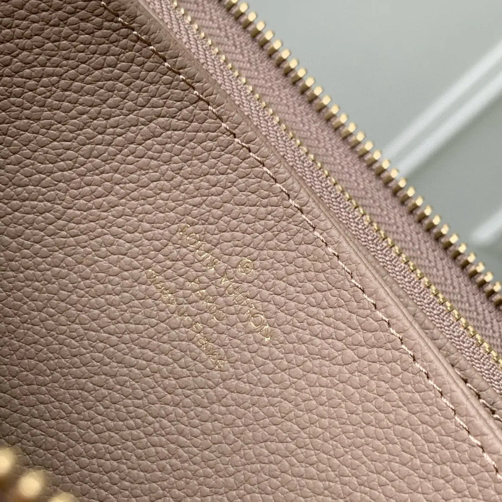 LOU Women's Lou Zippy Wallet