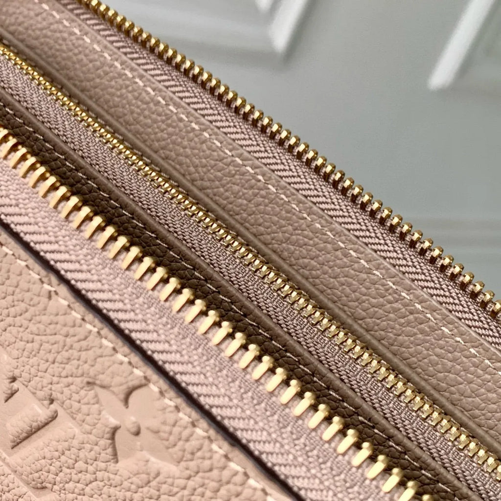 LOU Women's Lou Zippy Wallet