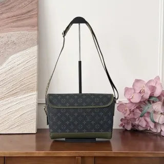 Louis Vuitton Courrier Postman Bag Monogram Canvas Leather M28629