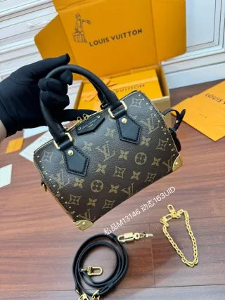 Louis Vuitton Diamond Pattern Leather Bag M13146