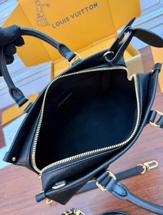 Louis Vuitton Diamond Pattern Leather Bag M23640