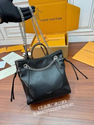 Louis Vuitton Diamond Pattern Leather Bag M25522