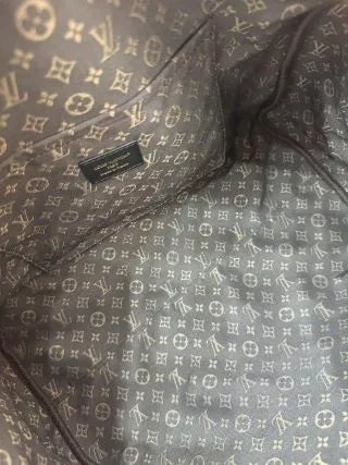 Louis Vuitton Diamond Pattern Leather Bag M26358