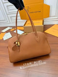 Louis Vuitton Diamond Pattern Leather Bag M26688