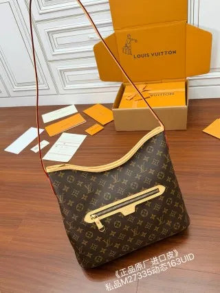 Louis Vuitton Diamond Pattern Leather Bag M27335