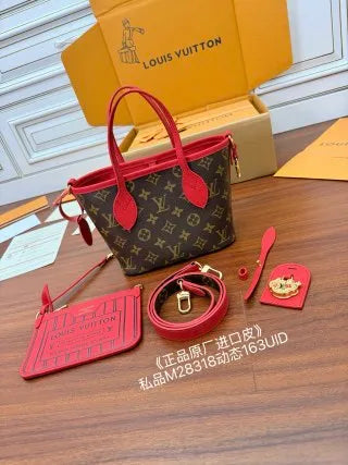 Louis Vuitton Diamond Pattern Leather Bag M28318