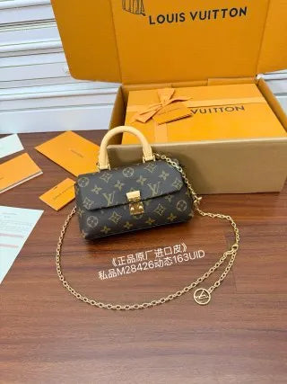 Louis Vuitton Diamond Pattern Leather Bag M28426