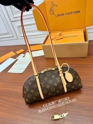 Louis Vuitton Diamond Pattern Leather Bag M28953
